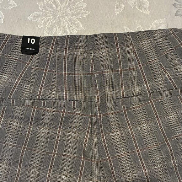 Reitman's: Size 10 High Rise Leggings - Picture 2 of 10